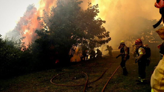 Incendio forestal en Tumbaco el 29 de agosto de 2023.