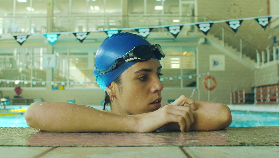 Fotograma de 'La nadadora', de María Algora, de España.