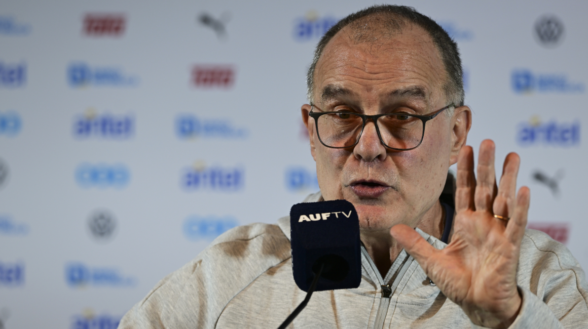 El entrenador Marcelo Bielsa presentó la lista de convocados de Ecuador para enfrentar a Chile y Uruguay, en el inicio de las Eliminatorias al Mundial 2026.