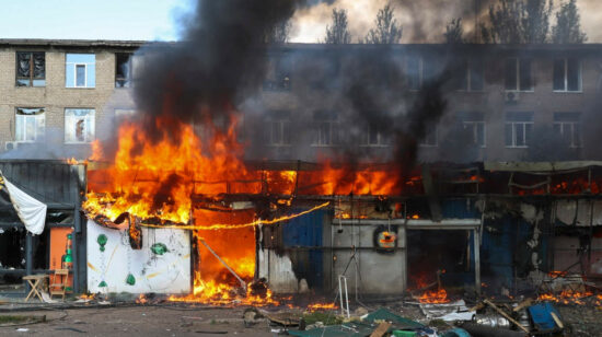 ataque ruso mercado de Ucrania muertos.