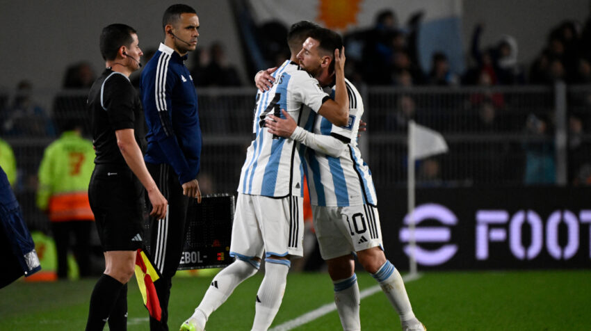 Argentina  Leo Messi enciende las alarmas: Se somete a pruebas médicas y  peligra su presencia en Bolivia - Eurosport