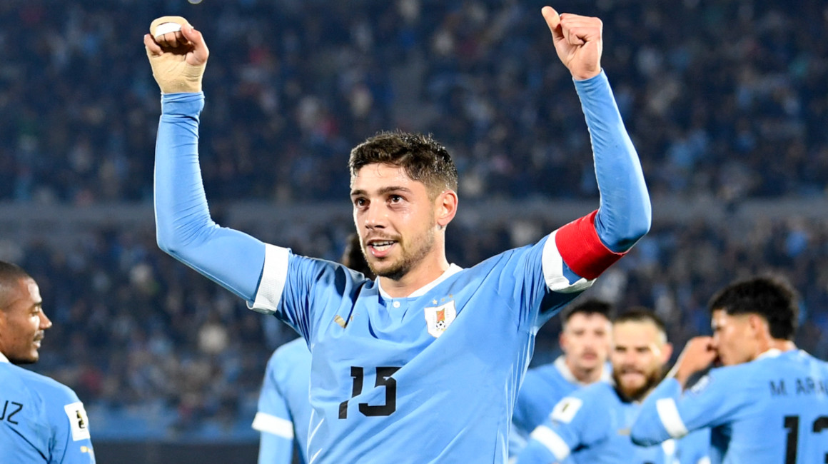 Federico Valverde festeja su gol en el partido entre Uruguay y Chile, por la Fecha 1 de Eliminatorias.