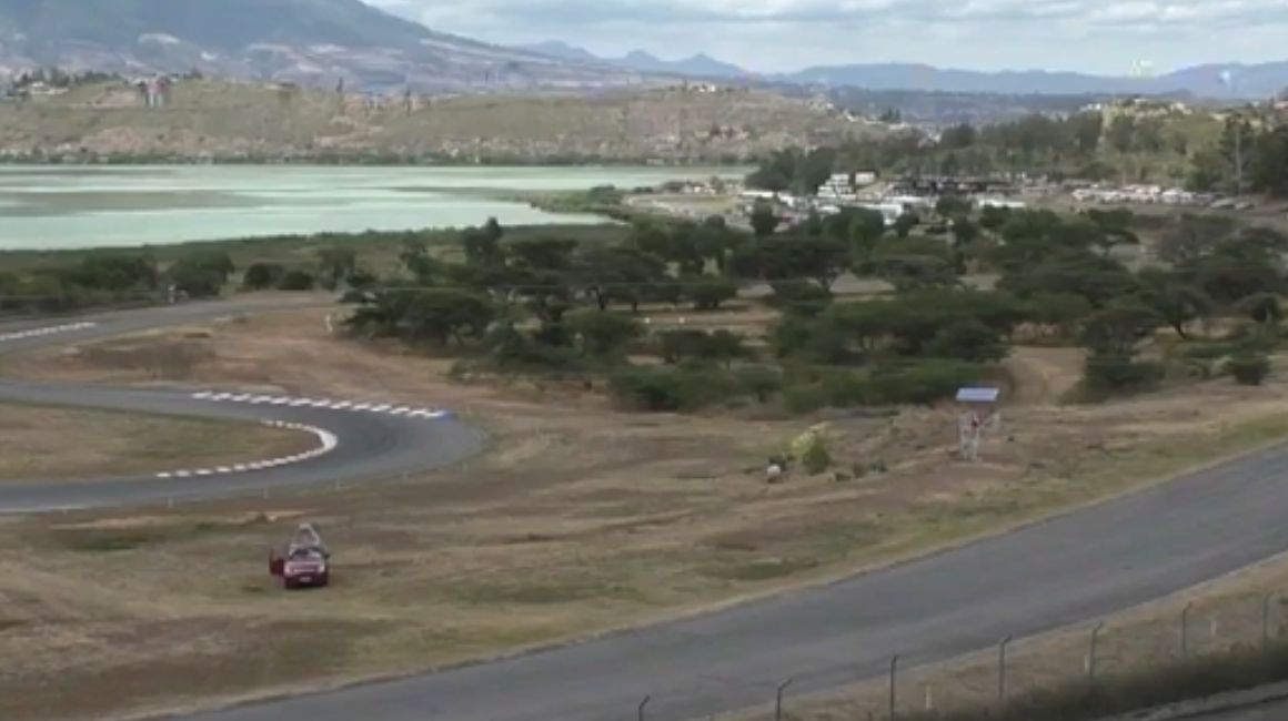 Vista general del autódromo de Yahuarcocha.