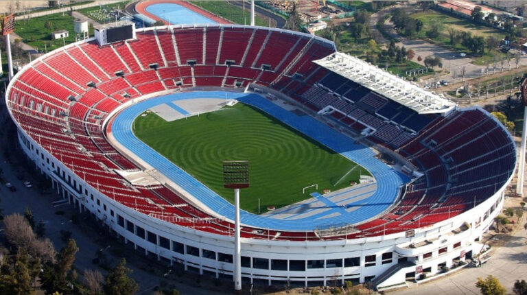 Vista panorámica del Estadio Nacional, en Santiago.