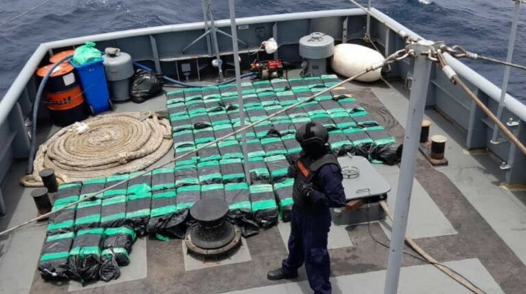 Guardacostas de Estados Unidos colaborarán con la Armada en la lucha contra el narcotráfico