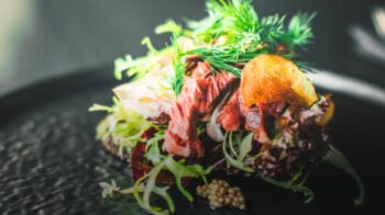 El restaurante de Mercedes Benz en Quito ofrece presentar, cada 25 días, a un chef internacional. 