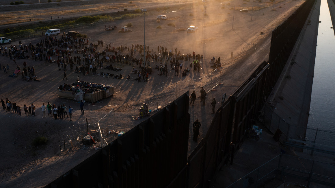 Al estilo Trump, Biden construirá un muro adicional para frenar ingreso de migrantes