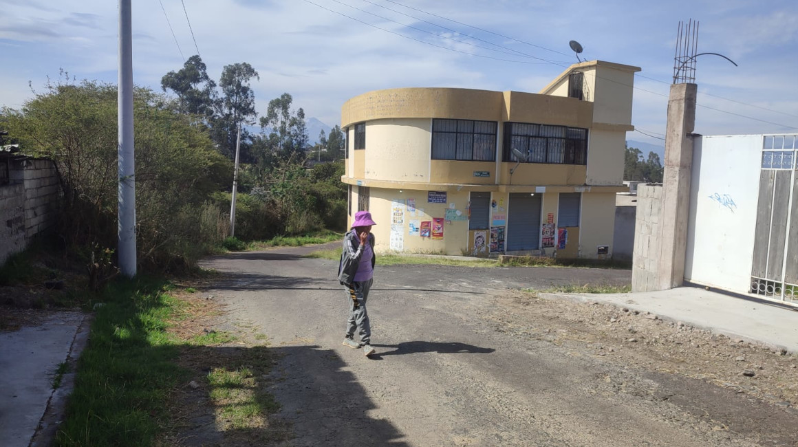 Mercedes Arévalo, habitante del barrio Curiquingue II, la mañana del 6 de octubre de 2023.