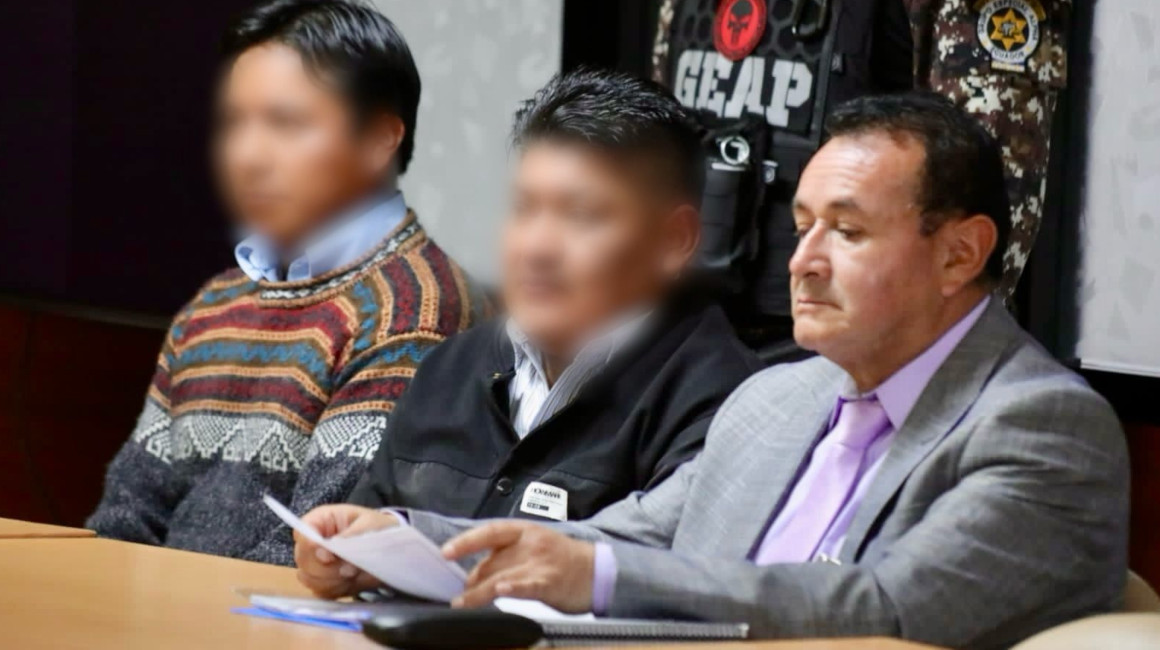 Peter Calo (centro), exasambleísta por Pachakutik, durante la lectura de su sentencia por el delito de violación, el 23 de octubre de 2023.