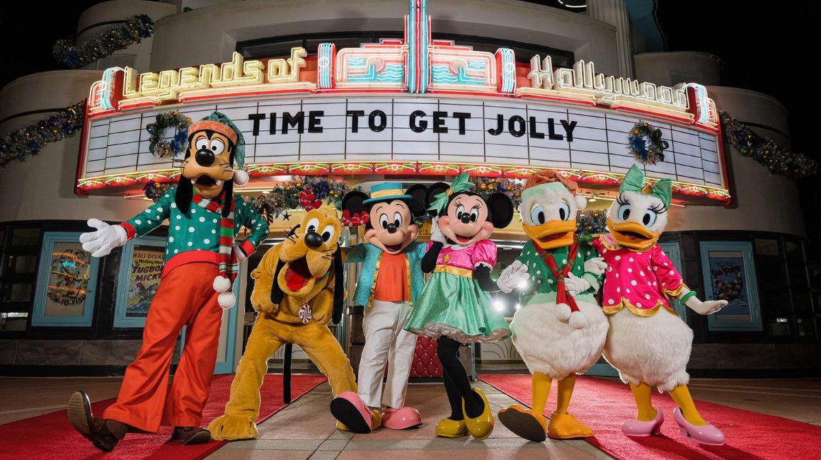 Los personajes tradicionales de Disney cambiarán su vestimenta por Navidad.