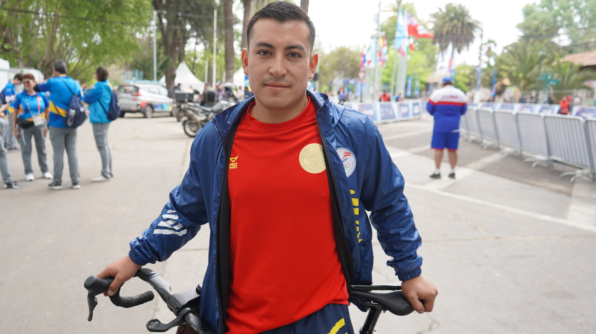 Patricio Aguilar, después de la contrarreloj de los Juegos Panamericanos en Santiago, el 22 de octubre de 2023.