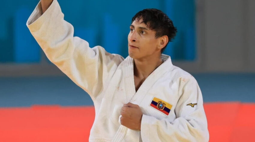 Juan Pablo Ayala, tras su combate por el bronce en judo, el 28 de octubre de 2023.
