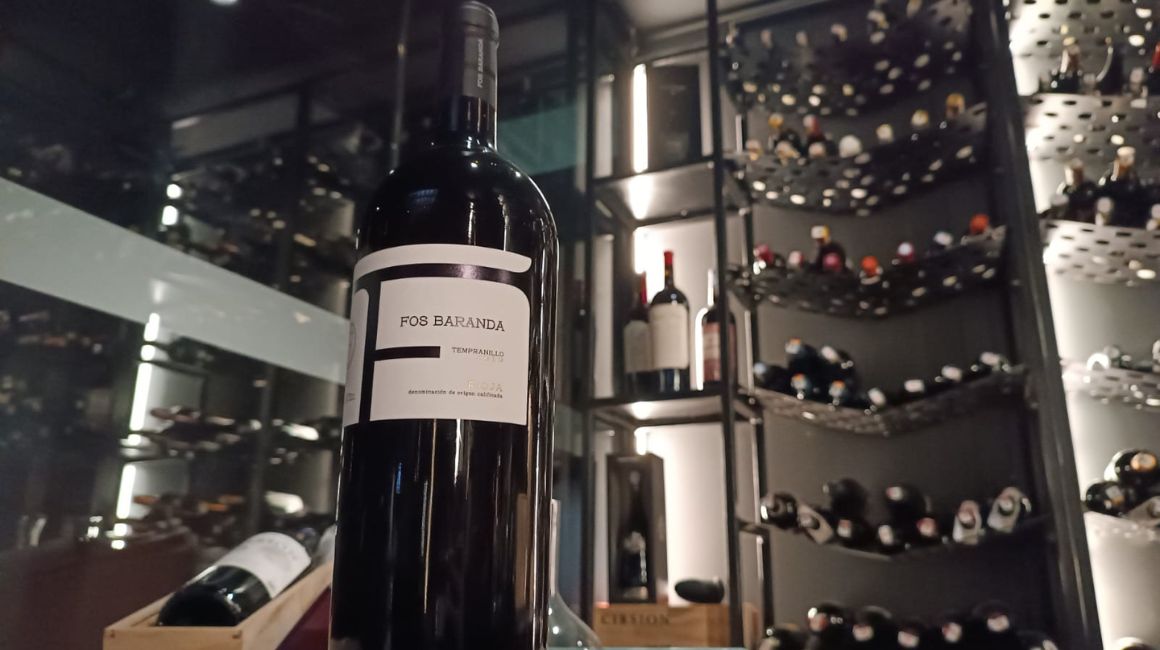Vino Tempranillo de La Rioja, embotellado para El Mercado.