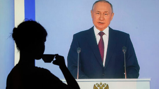 Imagen referencial de un discurso televisado del presidente de Rusia, Vladimir Putin.