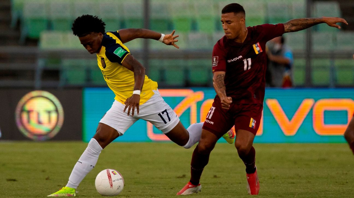 La selección de Ecuador se enfrentó a Venezuela en Caracas, el 10 de octubre de 2021.