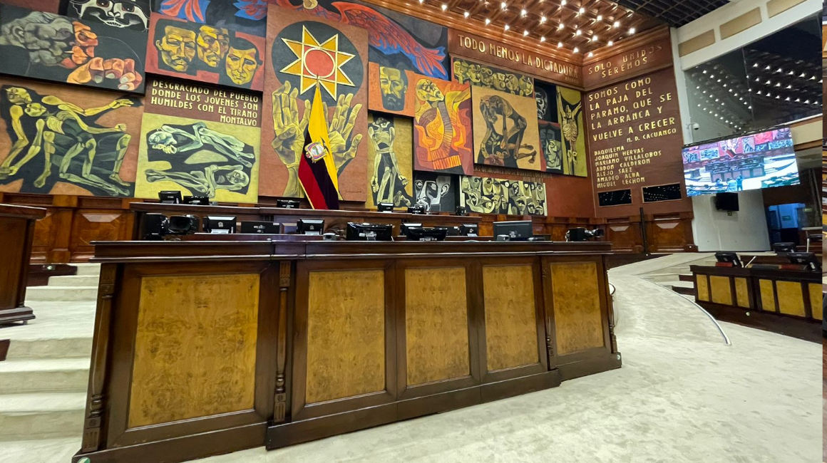 El puesto de las autoridades de la Asamblea Nacional, en el salón del Pleno.