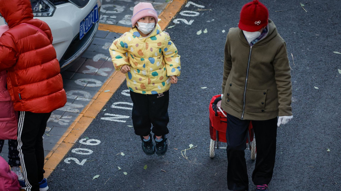 Misteriosa neumonía en niños de China alerta a la OMS