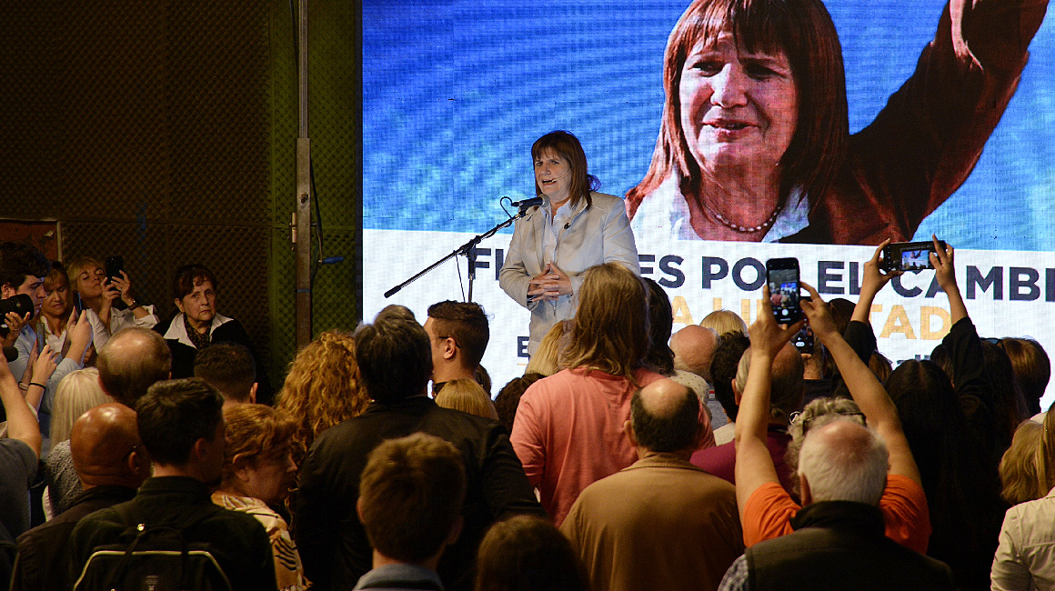 Patricia Bullrich, excandidata presidencial de Argentina, en una conferencia el 14 de noviembre de 2023.