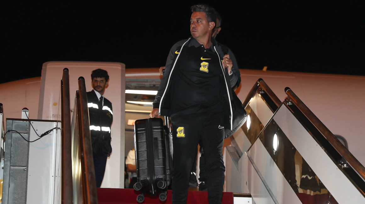 Marcelo Gallardo, en su llegada a Dammam, en Arabia Saudita, el 24 de noviembre de 2023.