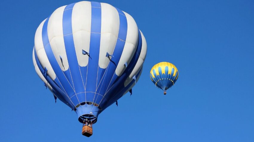 En el Festival de Globos Aerostáticos Mitad del Mundo 2023, los globos despegarán solo operados por pilotos y sin participación del públicos.