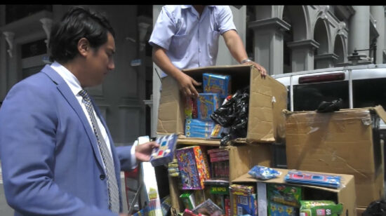 Bodega clandestina petardos clausurada en el centro de Guayaquil.