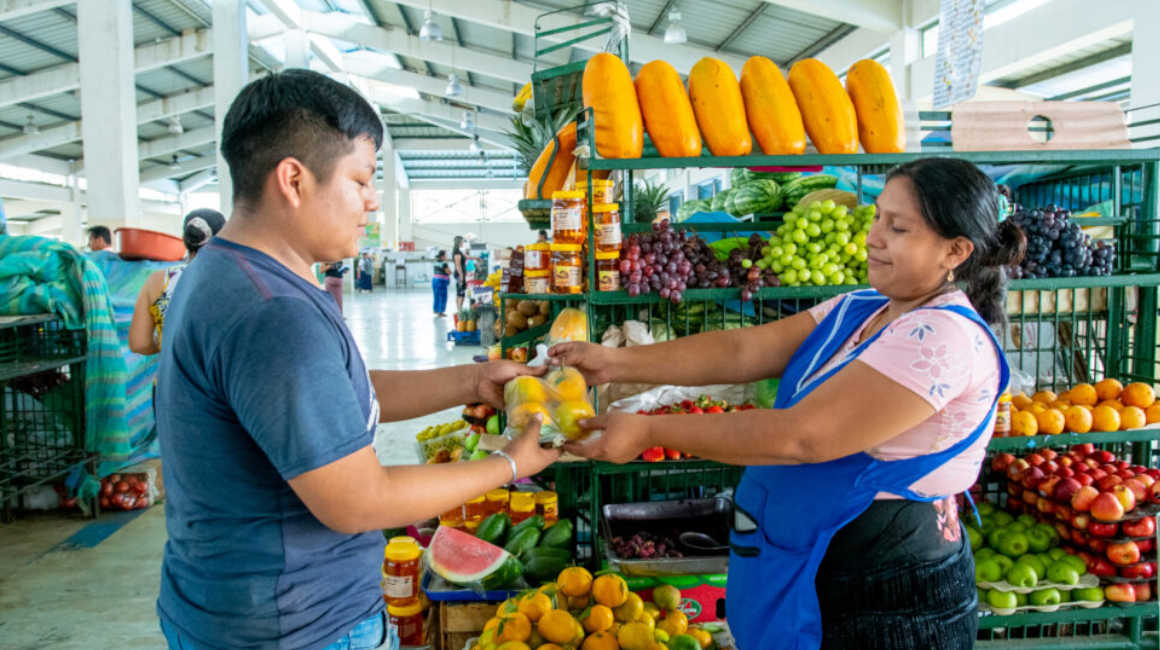Imagen referencial de un mercado de Guayaquil.
