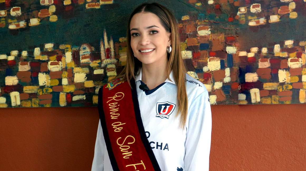 Camila Becerra Reina de Quito