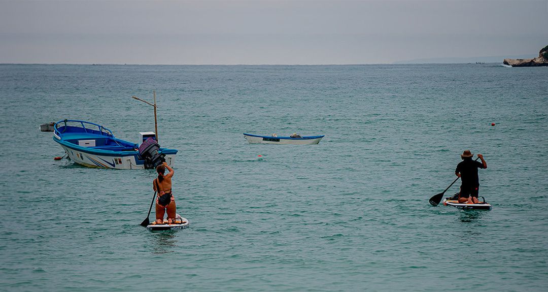 Deportes acuáticos en las playas de Machalilla.