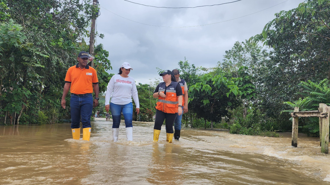 COE Cantonal sesiona de emergencia en Muisne ante las inundaciones