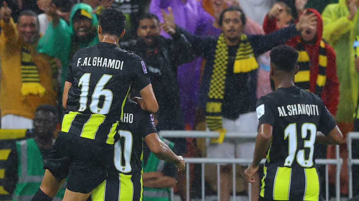 Al Ittihad celebrando su gol ante el Aukland City en el Mundial de Clubes, 12 de diciembre de 2023.