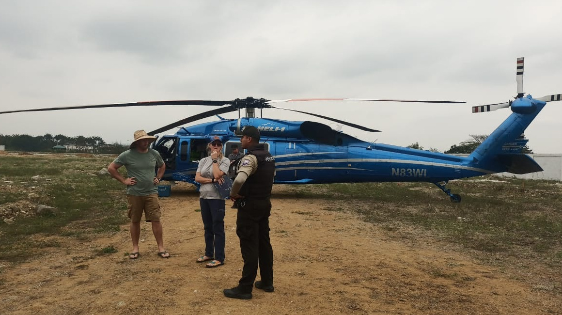 Un helicóptero aterrizó de emergencia en el sector de Mocolí, en Samborondón, el 2 de enero de 2024.
