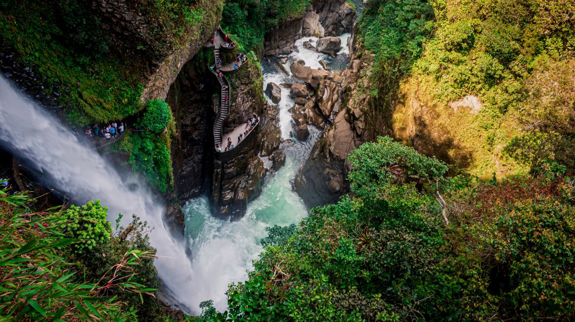 Cascada El Pailón del diablo, Baños, Ecuador