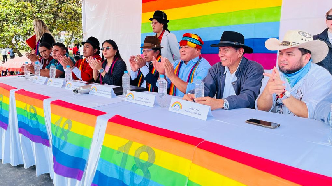 Dirigentes de Pachakutik en una reunión en Quito en diciembre de 2023.