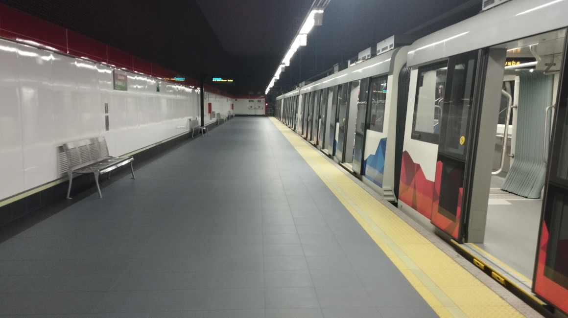Metro de Quito cambia de horarios durante el estado de excepción