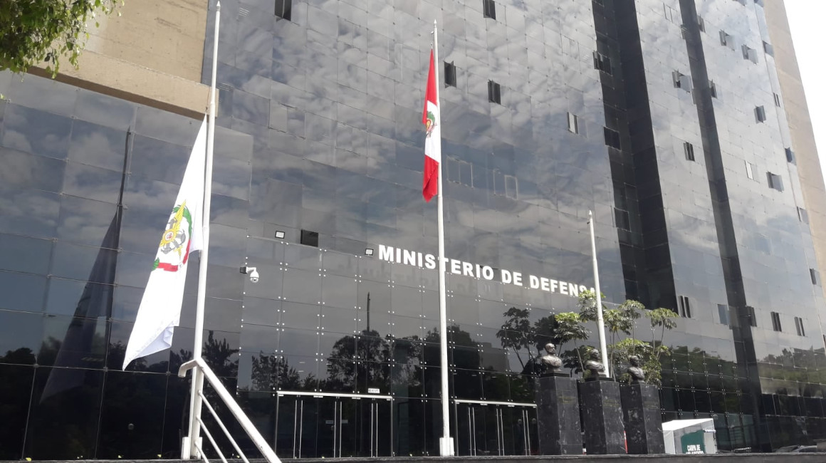 edificio del ministerio de Defensa de Perú