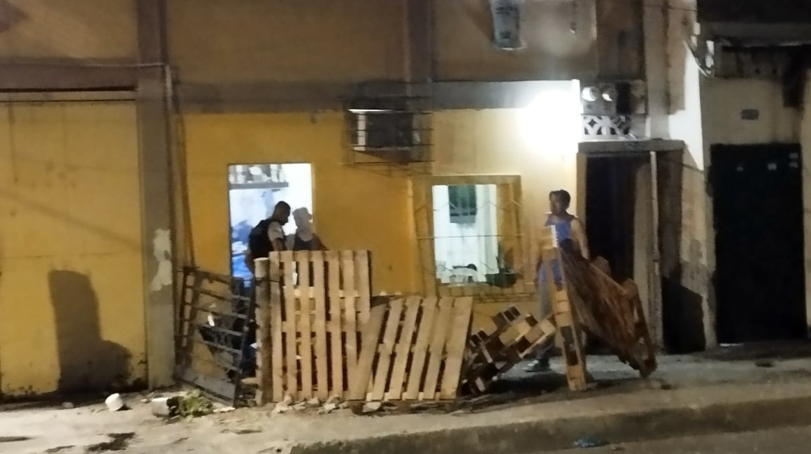 Muertos y explosiones en Guayaquil durante el toque de queda del 18 de enero