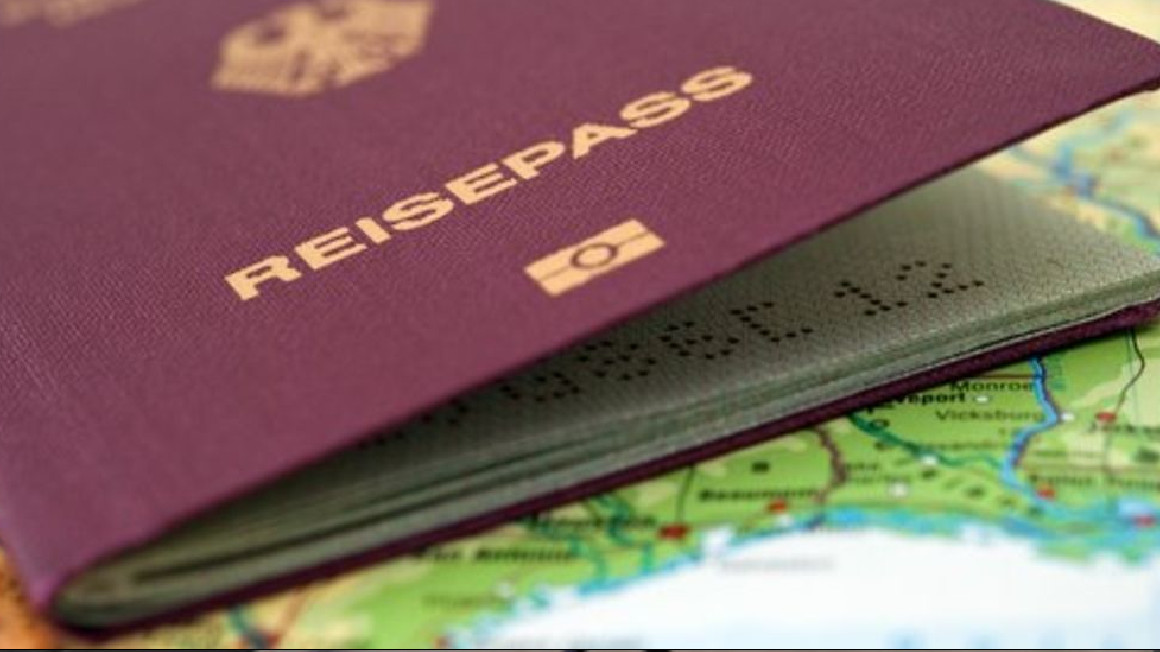 Imagen referencial del pasaporte de Alemania.