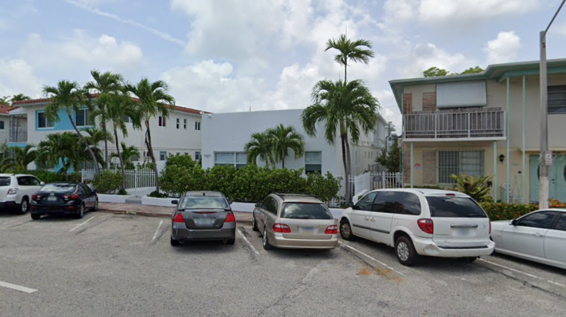 Una edificación ubicada en North Beach, Miami, estaba a nombre de Nilsen Arias y los Peré Ycaza.
