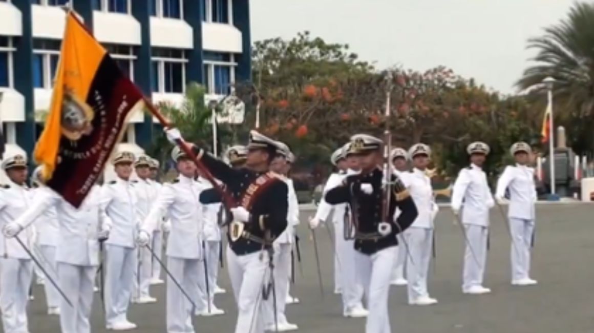 Imagen referencial. Personal de la Armada del Ecuador en un evento.