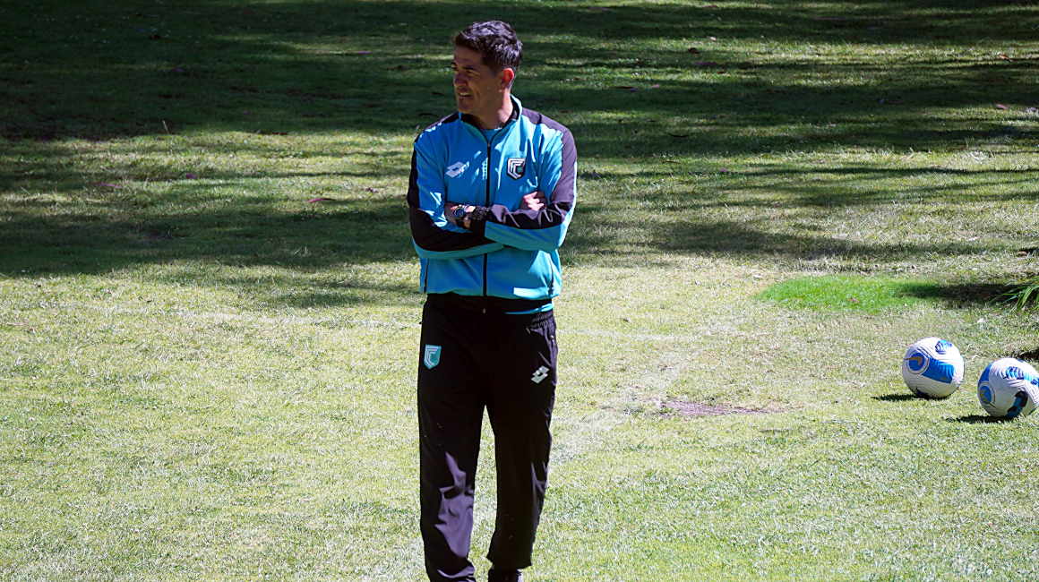 Norberto Araujo, durante un entrenamiento del Cumbayá, el 24 de enero de 2024.
