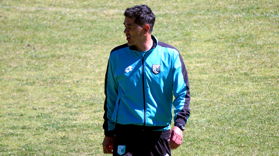 Norberto Araujo, durante un entrenamiento del Cumbayá, el 24 de enero de 2024.