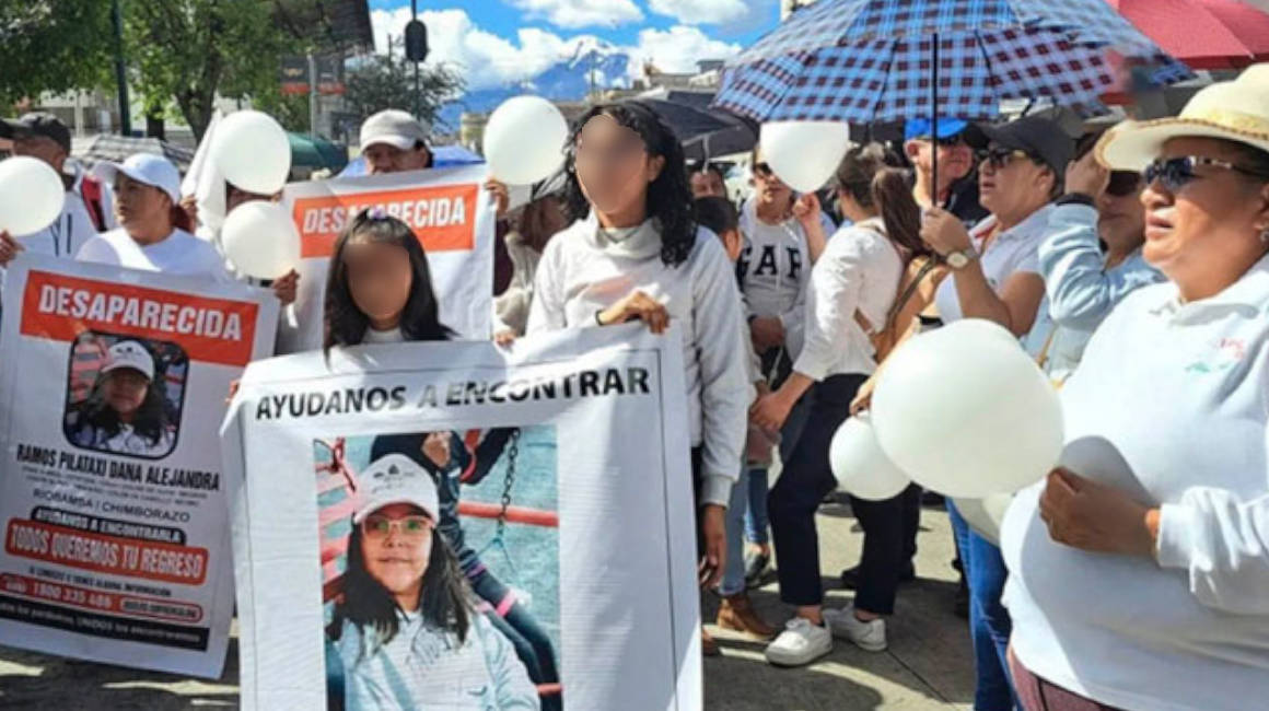 Marcha por la desaparición de Dana Ramos en Riobamba en 2024.