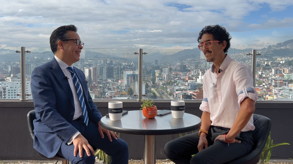 Conversatorio Finanzas Verdes con Roberto Romero de la CPN y Santiago Ayala de Primicias Empresas