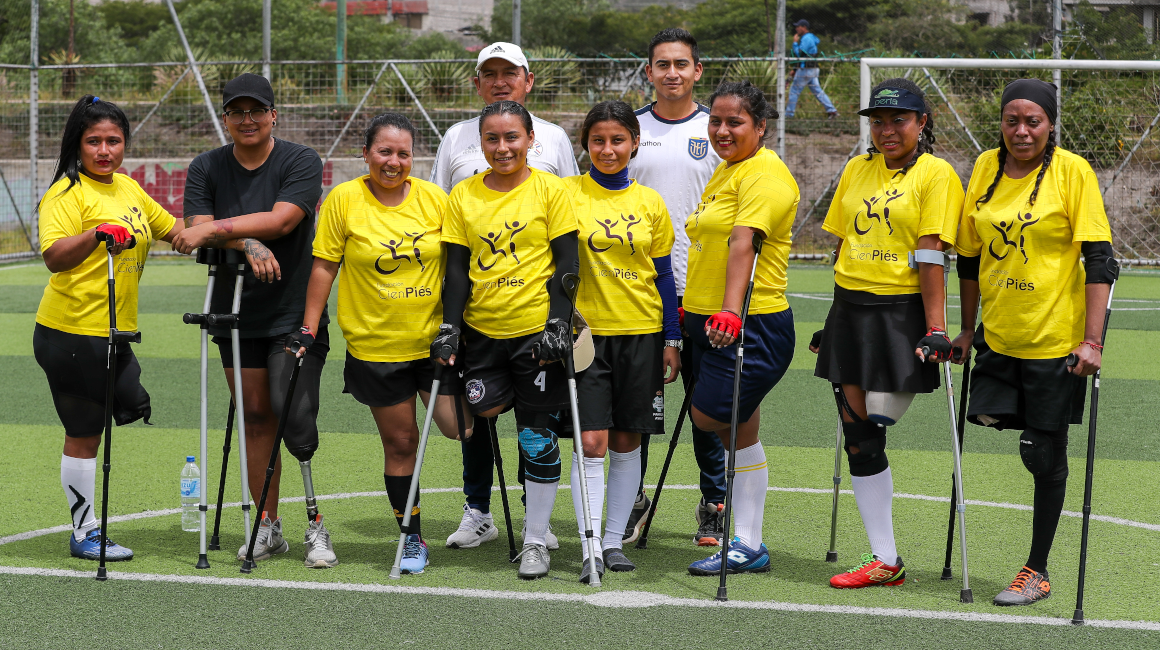 CienPiés equipo fútbol Ecuador