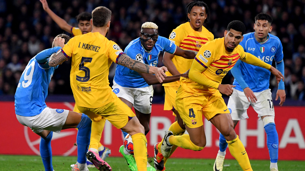 El delantero nigeriano del Napoli, Victor Osimhen, marcó el gol del empate ante el FC Barcelona, por Champions, este 21 de febrero de 2024.