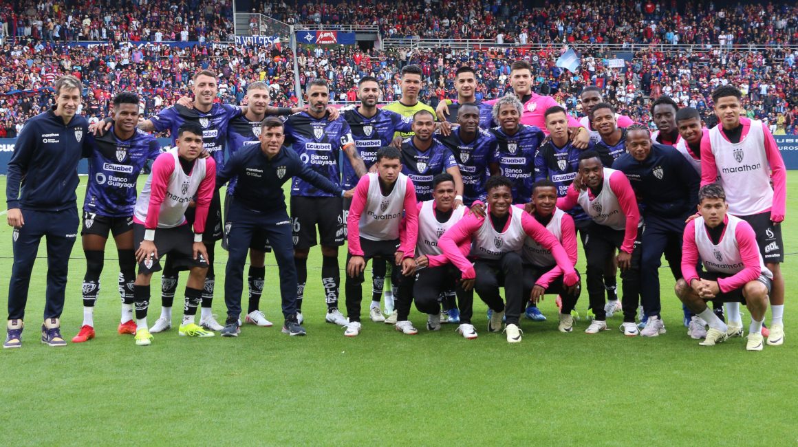 Jugadores de Independiente del Valle, durante la presentación del equipo, el 17 de febrero de 2024.