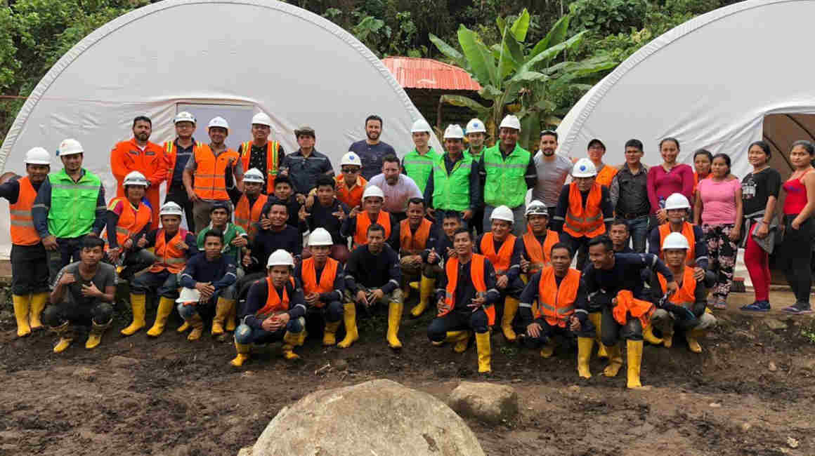 Trabajadores de Solaris Resources en el proyecto minero Warintza.