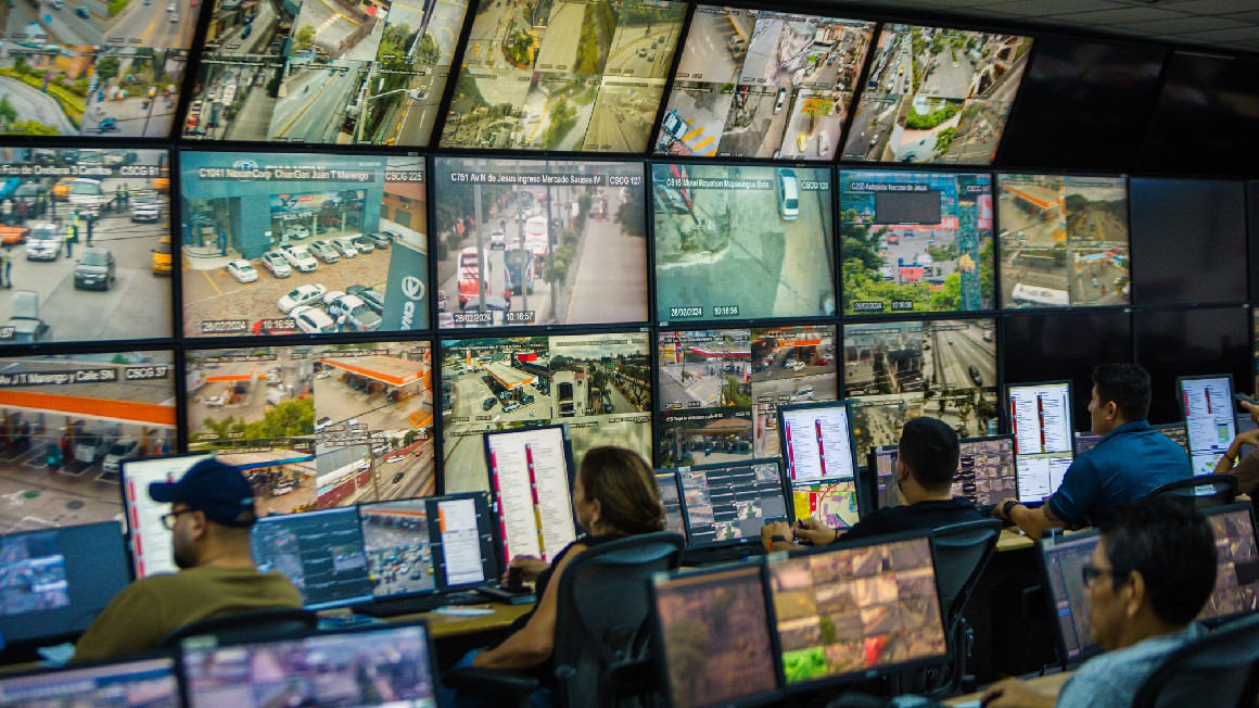 La sala de monitoreo de las cámaras de seguridad de Guayaquil en febrero 2024.