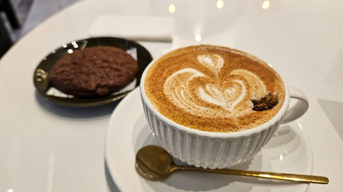 Te presentamos cinco cafeterías lindas en el norte y sur de Quito. 