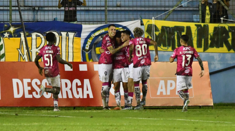 Independiente del Valle venció 0-1 a Delfín en la 'laguna' del Jocay